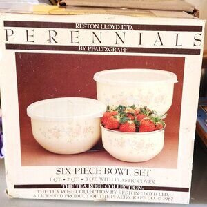 Vintage Pfaltzgraff Tea Rose Enamel Covered Metal Storage Bowl Set of 3 w/ Lids